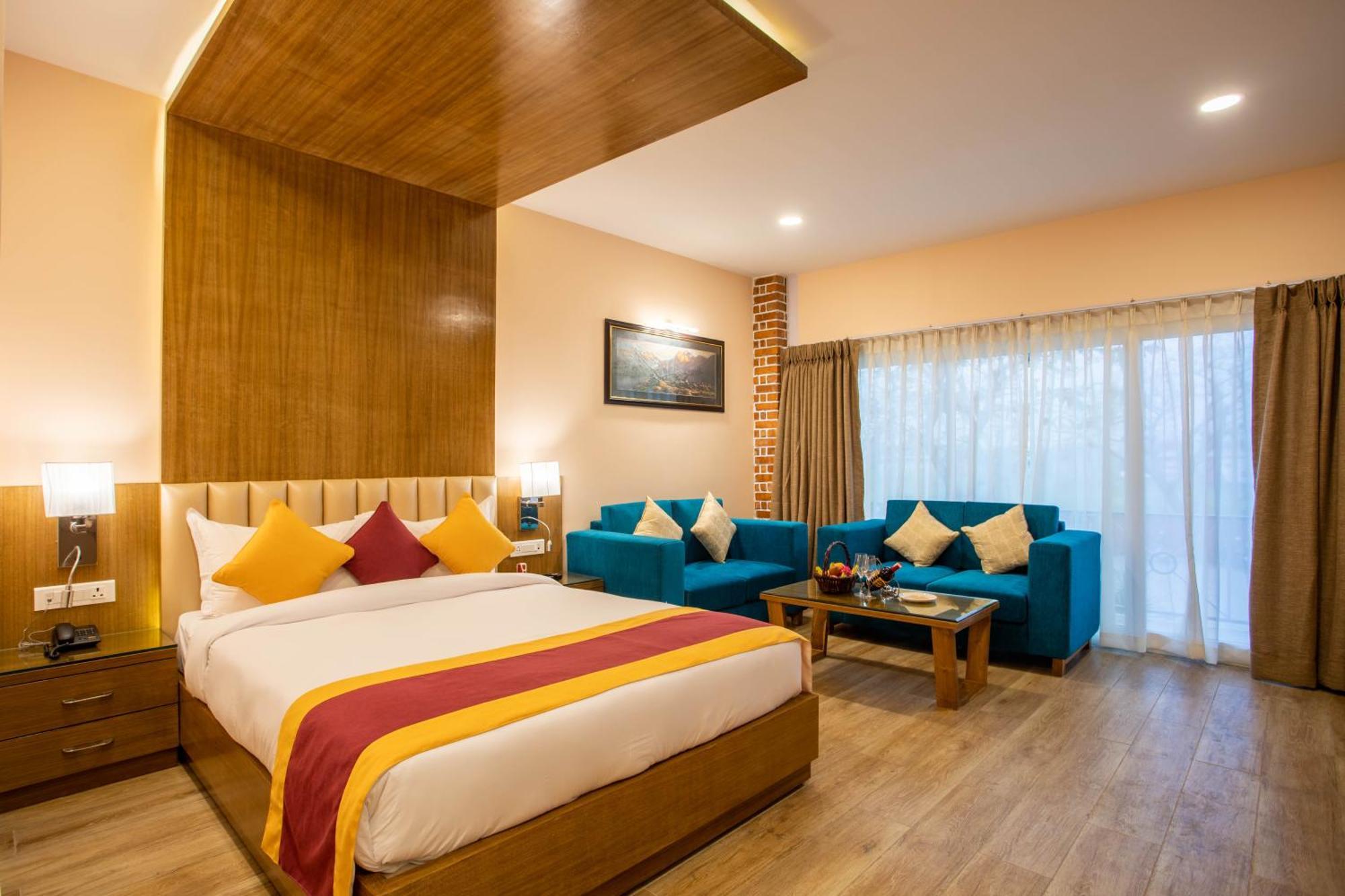 Dreamland Gold Resort & Hotel Bhairāhawā Exterior foto